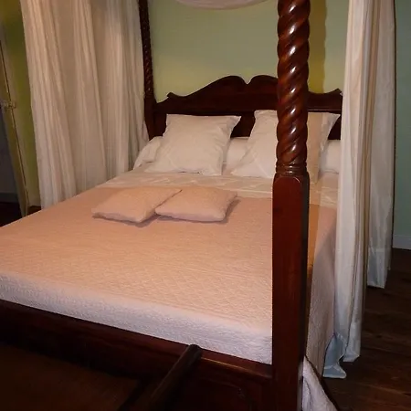 La Bleue De Mauleon La Petite-Boissiere