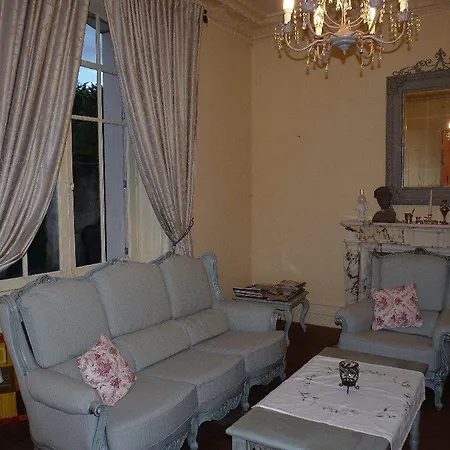 ベッド・アンド・ブレックファスト La Bleue De Mauleon La Petite-Boissiere