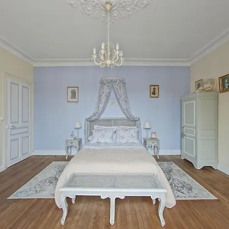 ベッド・アンド・ブレックファスト La Bleue De Mauleon