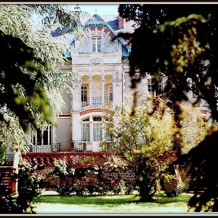 La Bleue De Mauleon ベッド・アンド・ブレックファスト La Petite-Boissiere